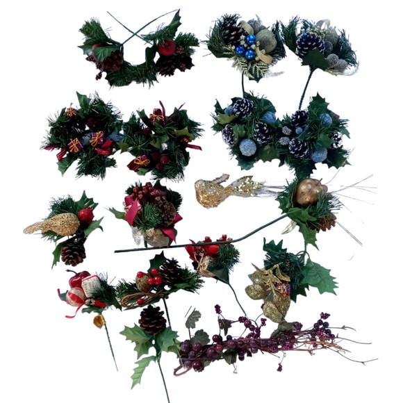 Vintage Christmas Craft Lot Picks Candle Rings Clip-On Birds Berry Stems Holiday - Picture 1 of 8